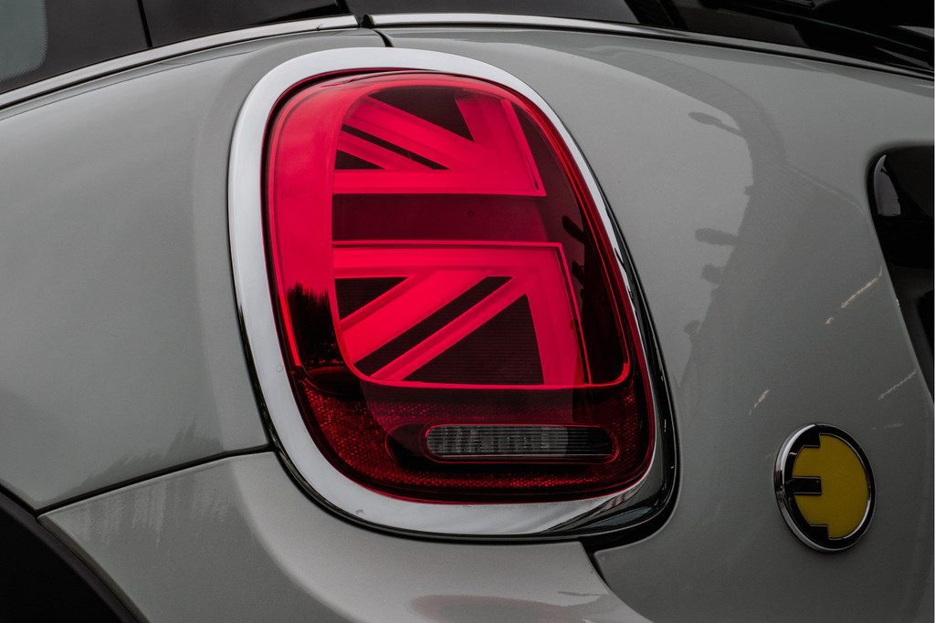 MINI Electric (L919ZP) met abonnement