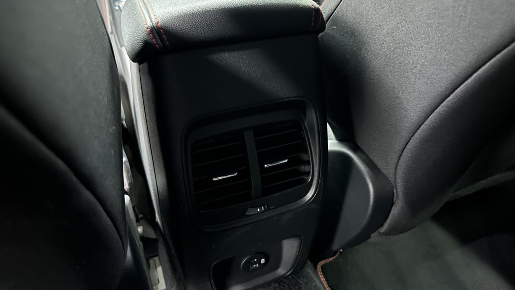 Ford Kuga (J901JK) met abonnement