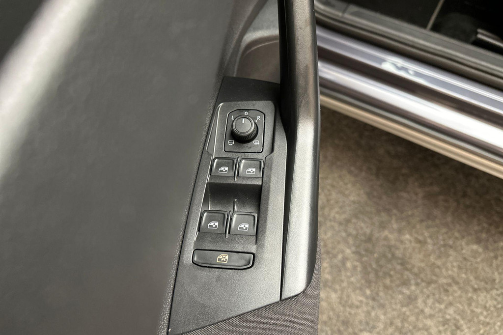 Volkswagen Taigo (T109TB) met abonnement