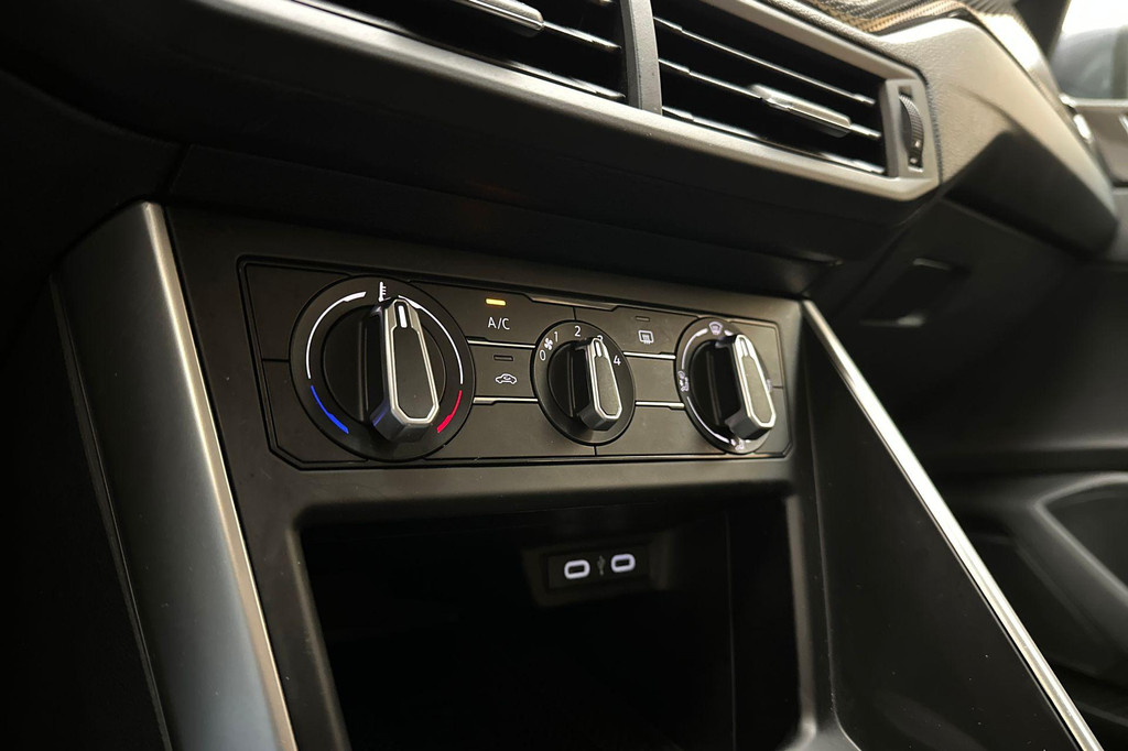 Volkswagen Taigo (T109TB) met abonnement