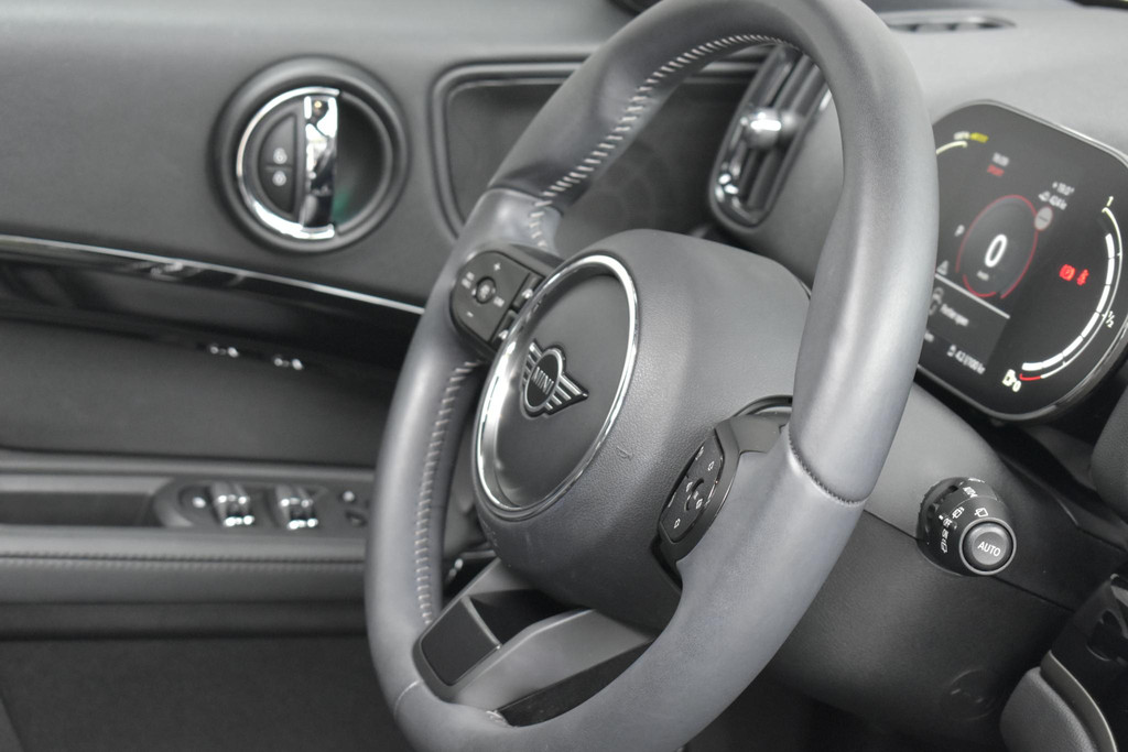 MINI Countryman (JHP64B) met abonnement