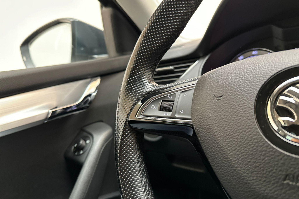 ŠKODA Octavia (J926KV) met abonnement