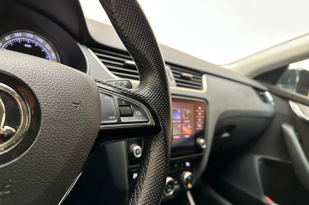 ŠKODA Octavia (J926KV) met abonnement