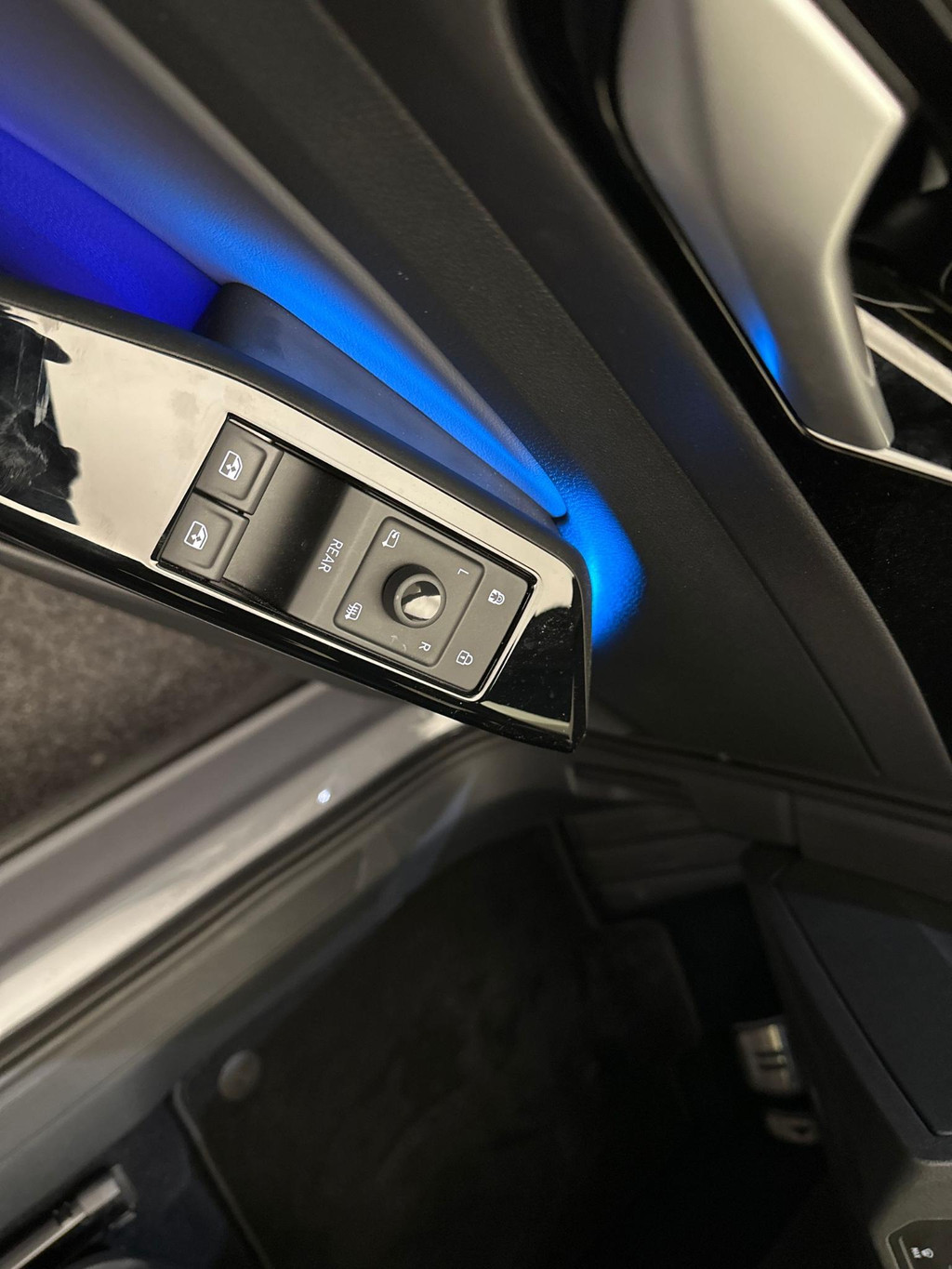 Volkswagen ID.4 (T253DH) met abonnement