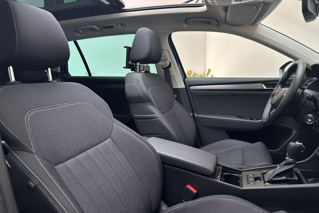 ŠKODA Superb (JHF31R) met abonnement