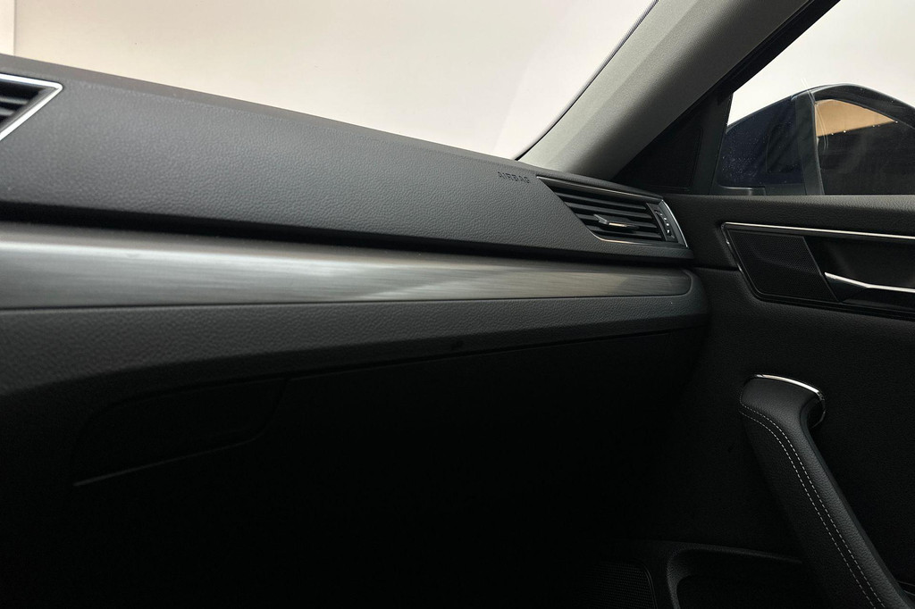 ŠKODA Superb (JHF31R) met abonnement