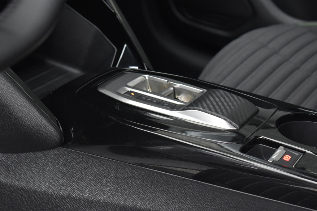 Peugeot e-208 (GBG18K) met abonnement