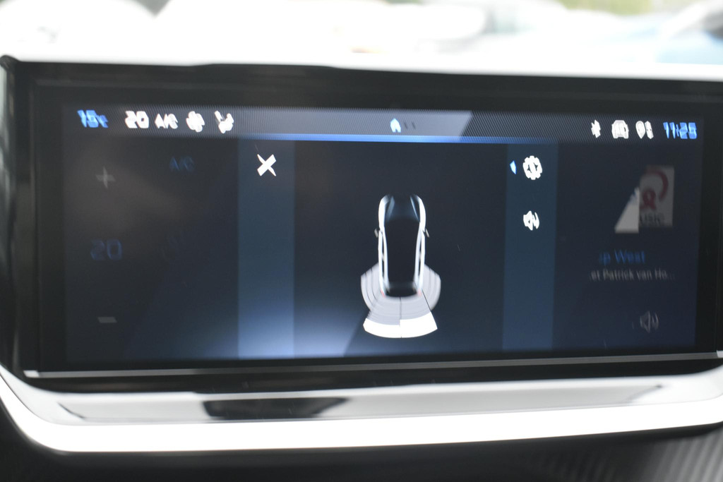 Peugeot e-208 (GBG18K) met abonnement