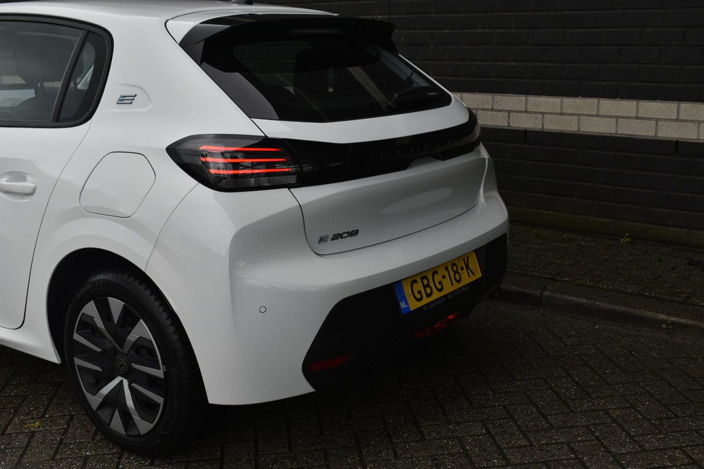 Peugeot e-208 (GBG18K) met abonnement