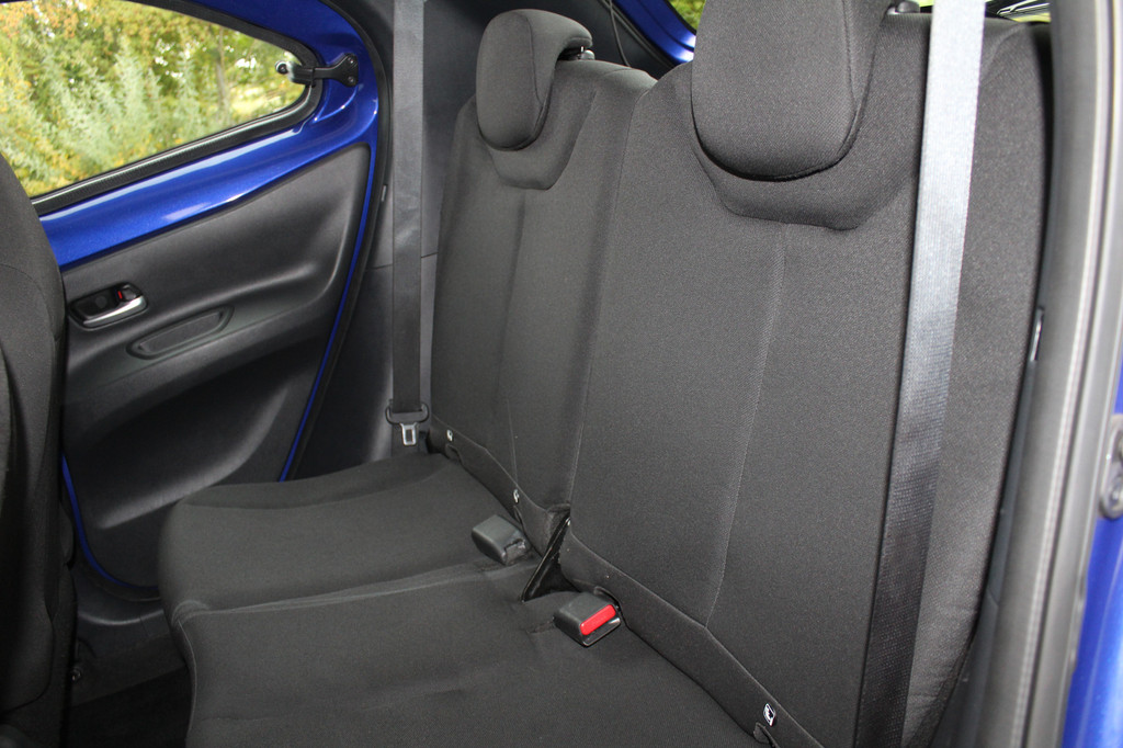 Toyota Aygo X (T233XD) met abonnement