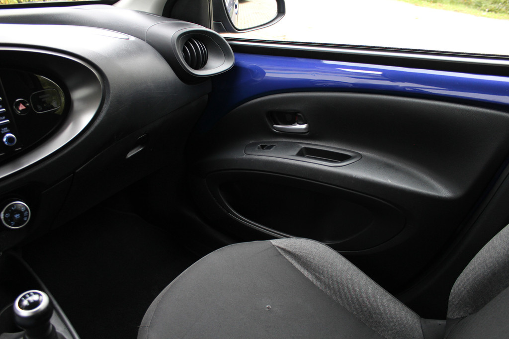 Toyota Aygo X (T233XD) met abonnement