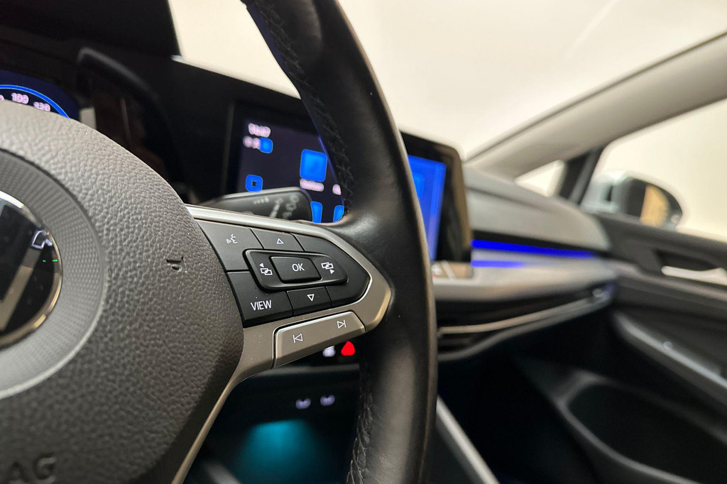 Volkswagen Golf (JGP85F) met abonnement