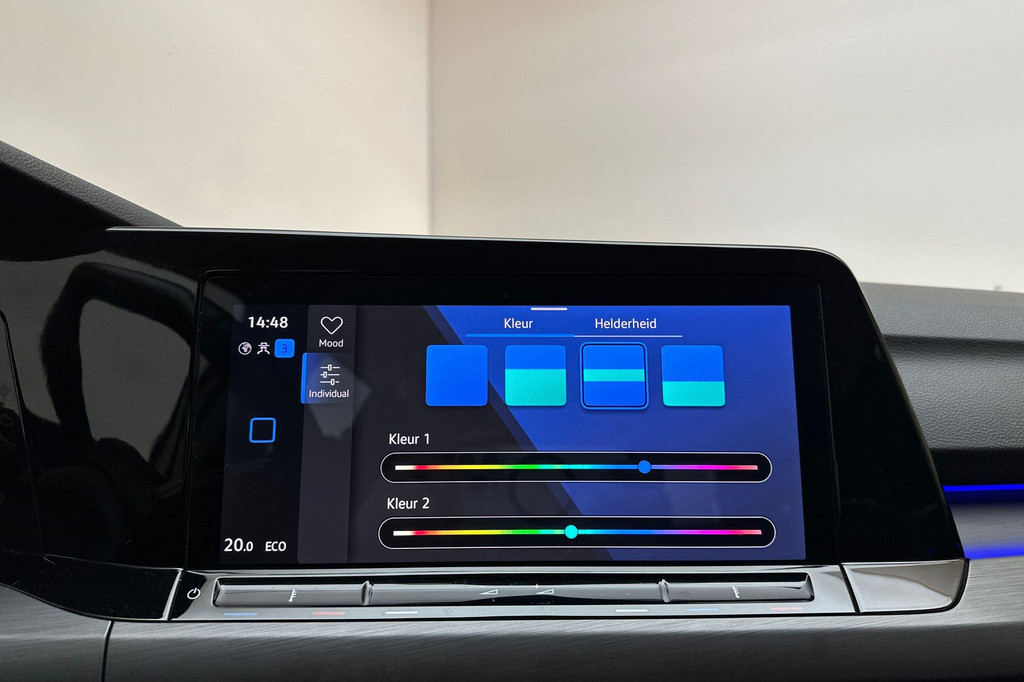 Volkswagen Golf (JGP85F) met abonnement