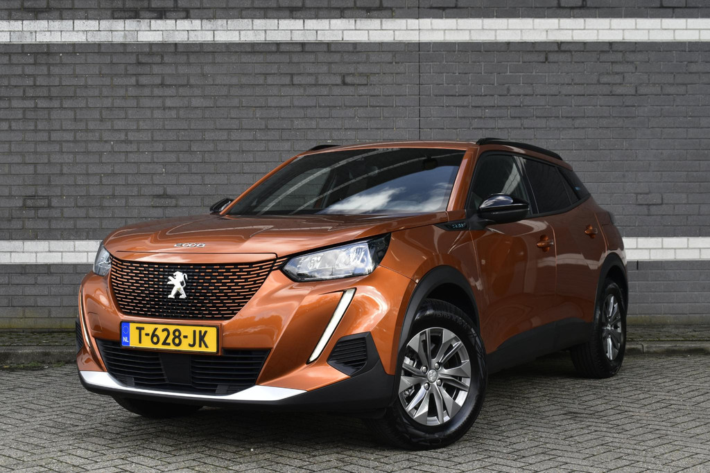 Peugeot e-2008 (T628JK) met abonnement