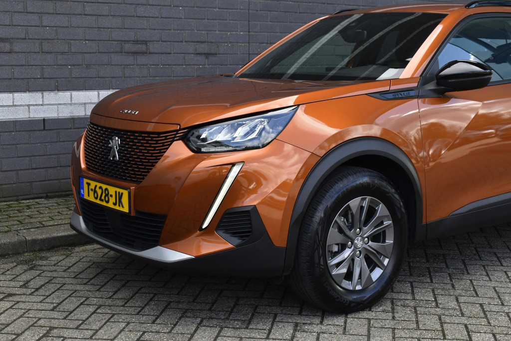 Peugeot e-2008 (T628JK) met abonnement