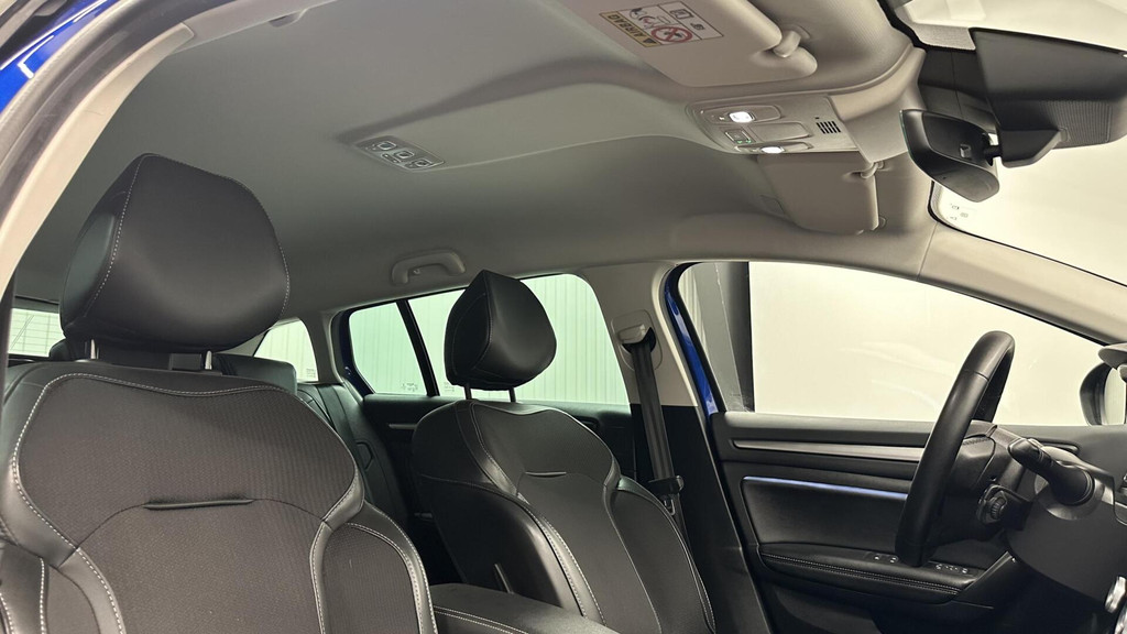 Renault MEGANE Estate (T196LL) met abonnement