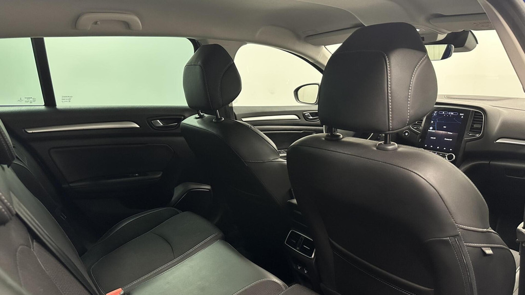 Renault MEGANE Estate (T196LL) met abonnement