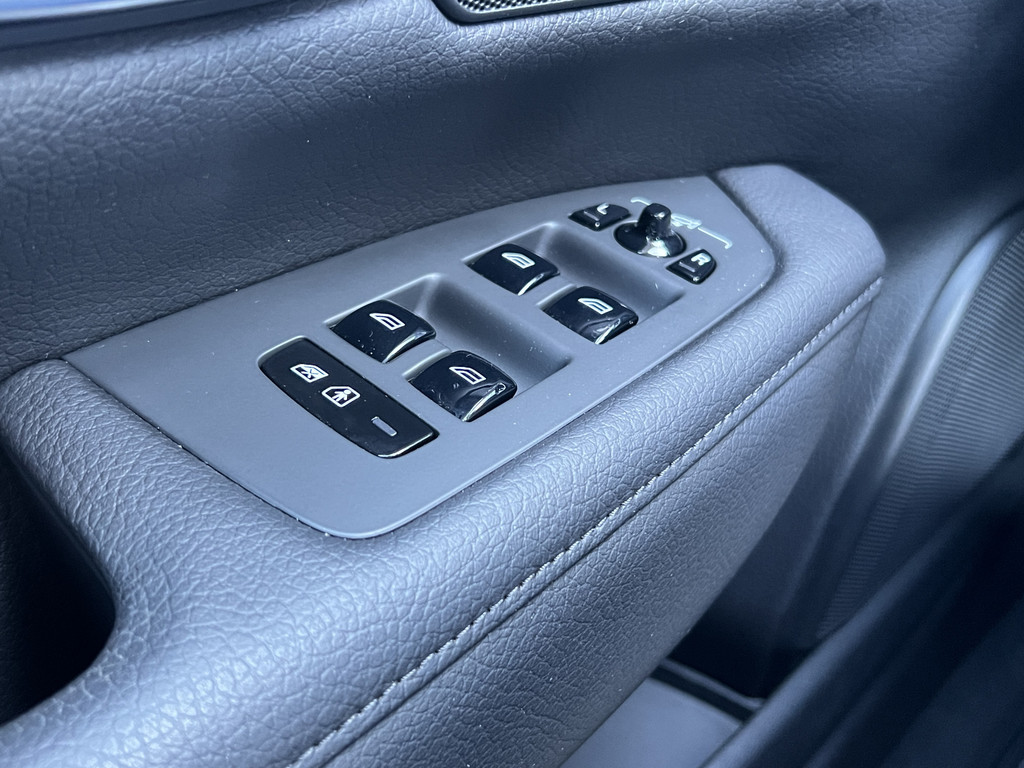 Volvo V90 (JNG23P) met abonnement