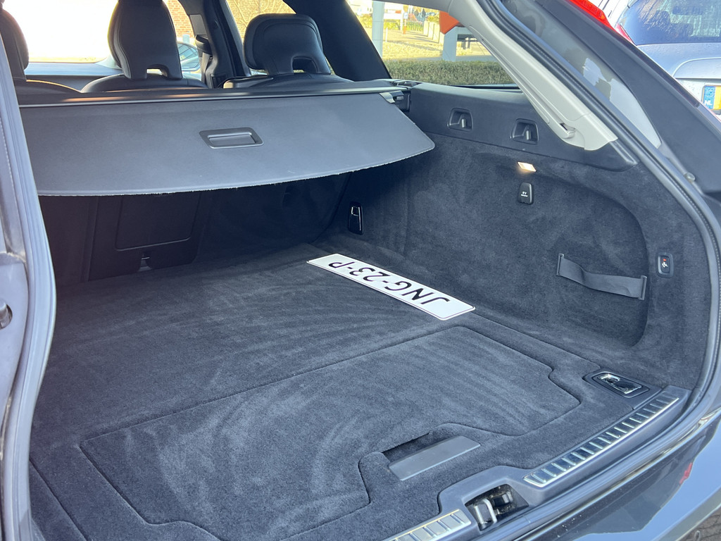 Volvo V90 (JNG23P) met abonnement