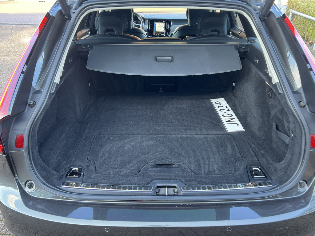 Volvo V90 (JNG23P) met abonnement