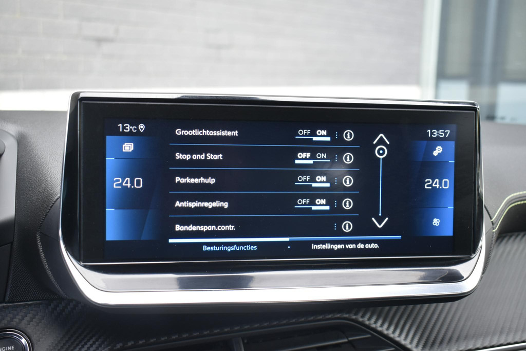 Peugeot 208 (J119XZ) met abonnement