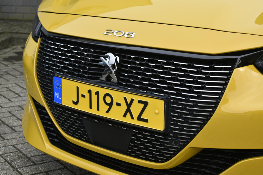 Peugeot 208 (J119XZ) met abonnement