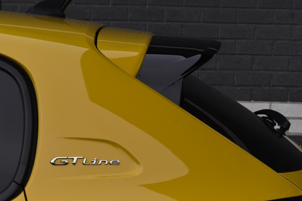 Peugeot 208 (J119XZ) met abonnement