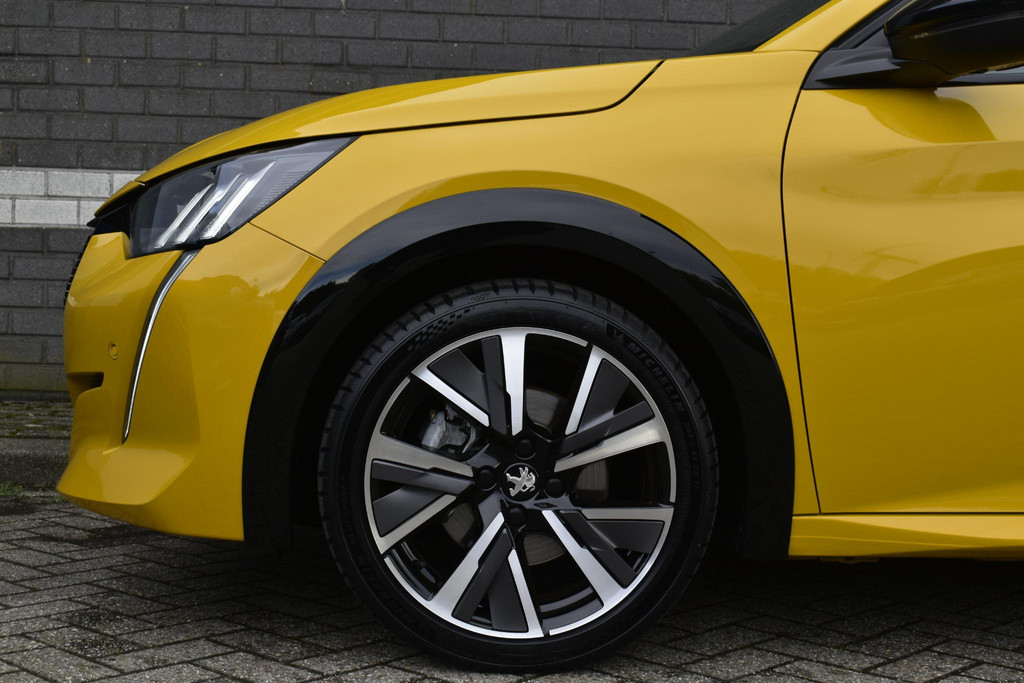 Peugeot 208 (J119XZ) met abonnement