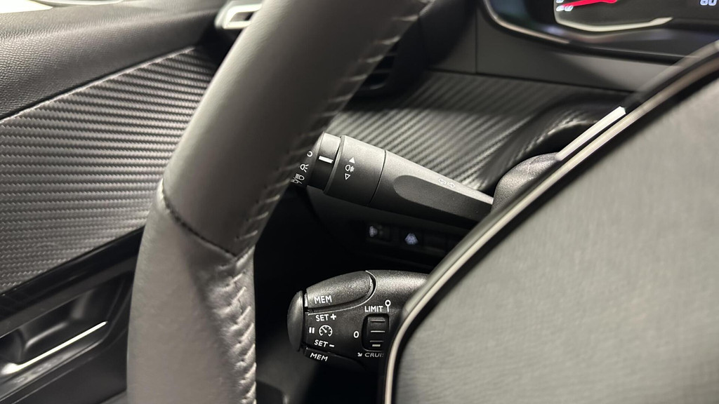 Peugeot 208 (S975XH) met abonnement