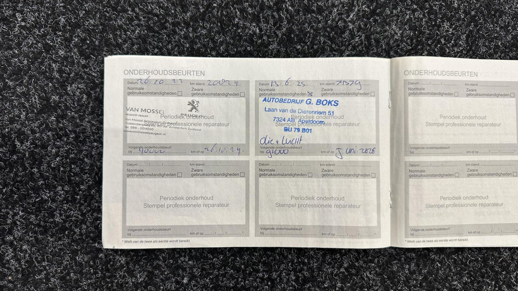 Peugeot 208 (S975XH) met abonnement