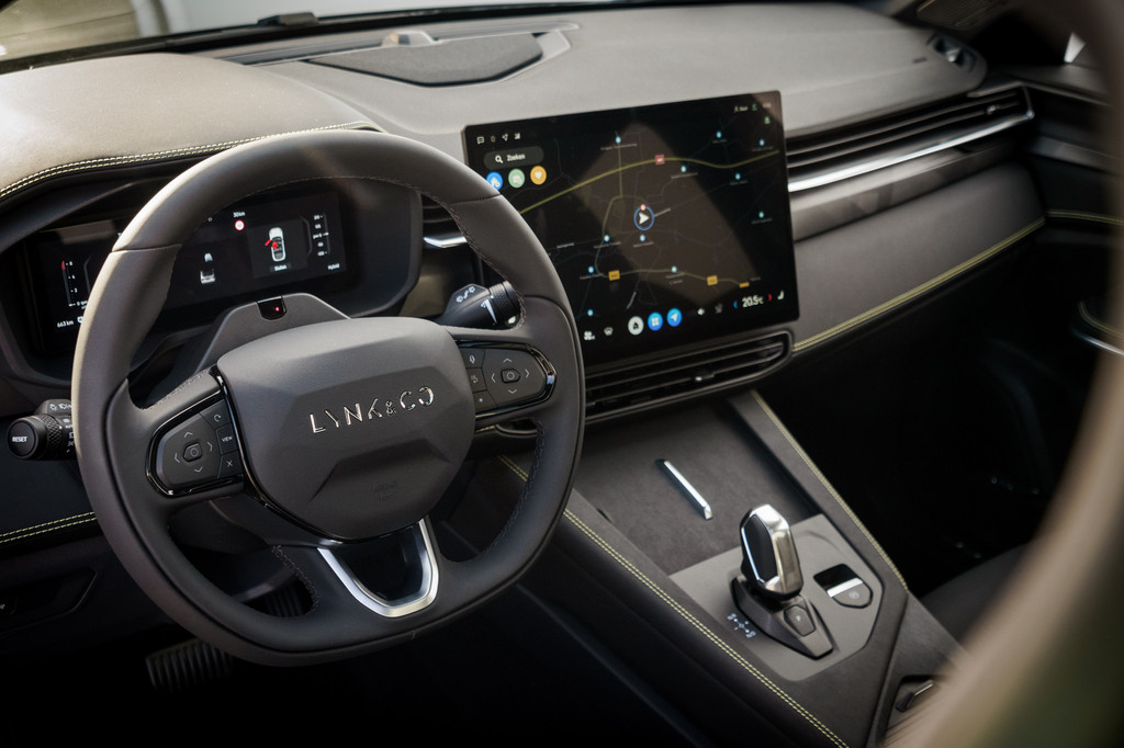 Lynk & Co 01 (JHX99L) met abonnement