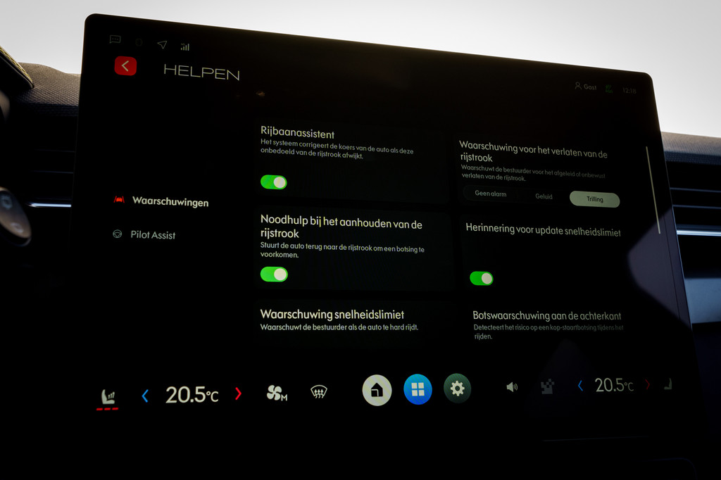 Lynk & Co 01 (JHX99L) met abonnement