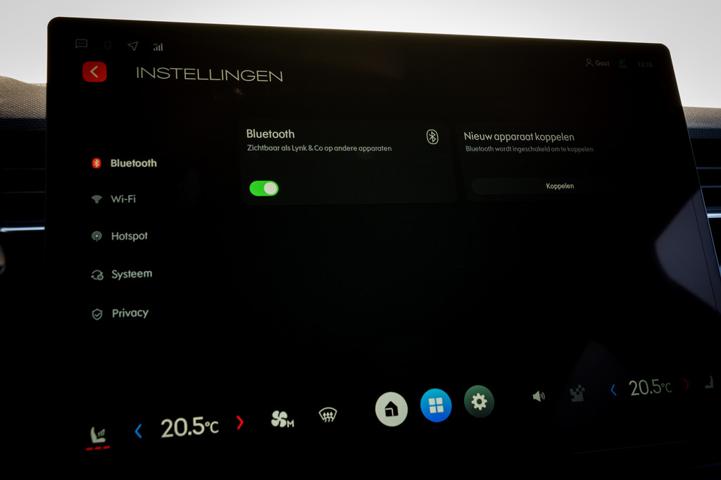 Lynk & Co 01 (JHX99L) met abonnement