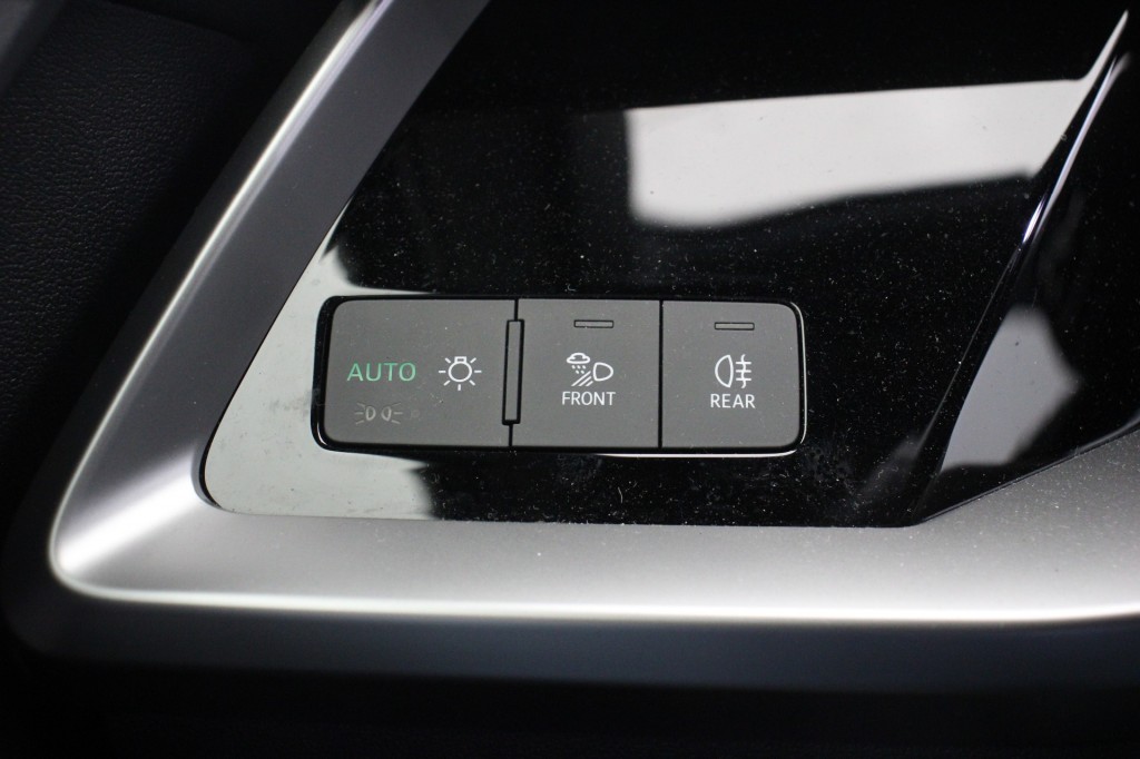 Audi A3 (L467BF) met abonnement