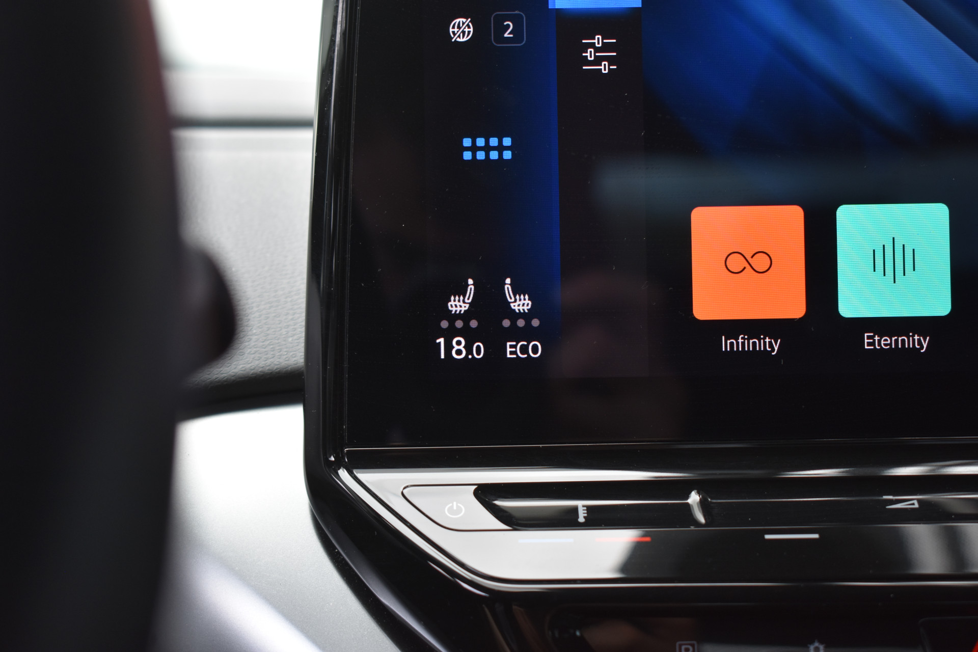 Volkswagen ID.4 (L146JG) met abonnement