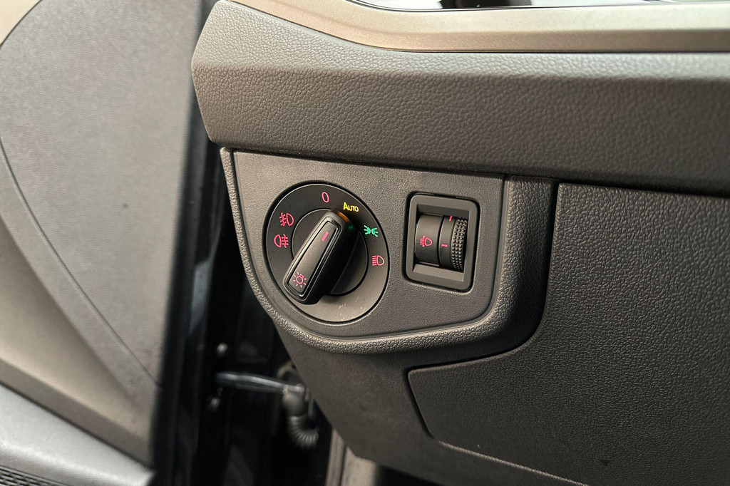 Volkswagen Polo (L175TX) met abonnement