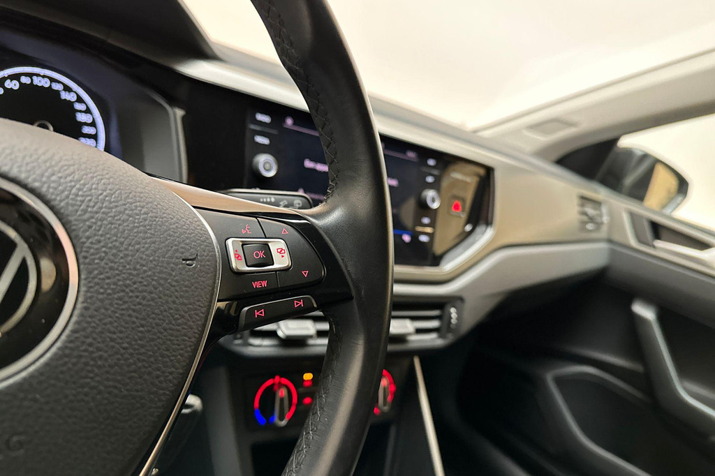 Volkswagen Polo (L175TX) met abonnement