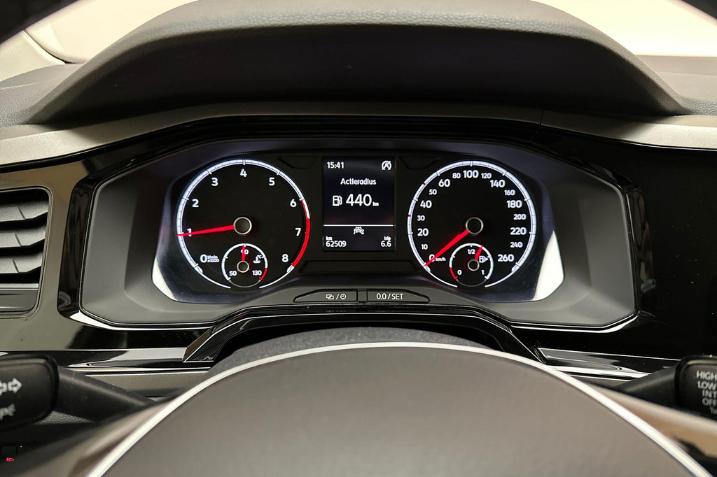 Volkswagen Polo (L175TX) met abonnement