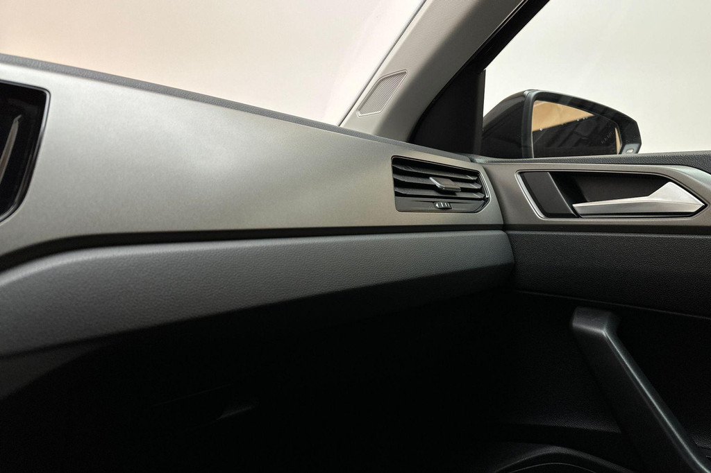 Volkswagen Polo (L175TX) met abonnement