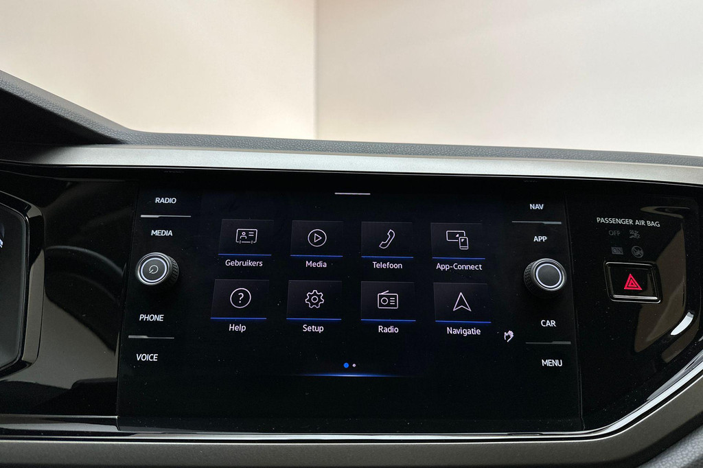 Volkswagen Polo (L175TX) met abonnement