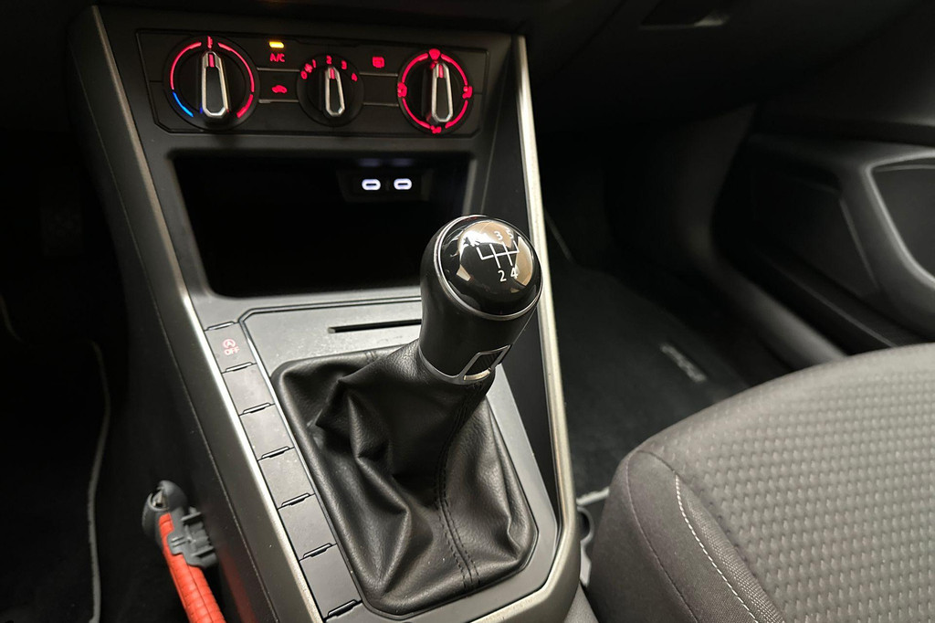 Volkswagen Polo (L175TX) met abonnement