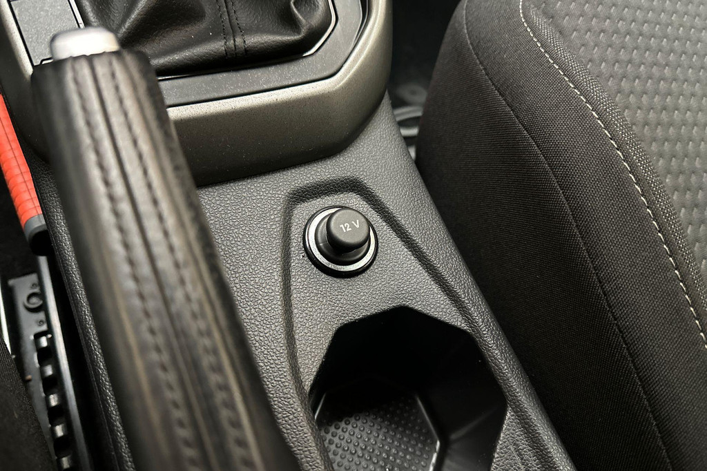 Volkswagen Polo (L175TX) met abonnement