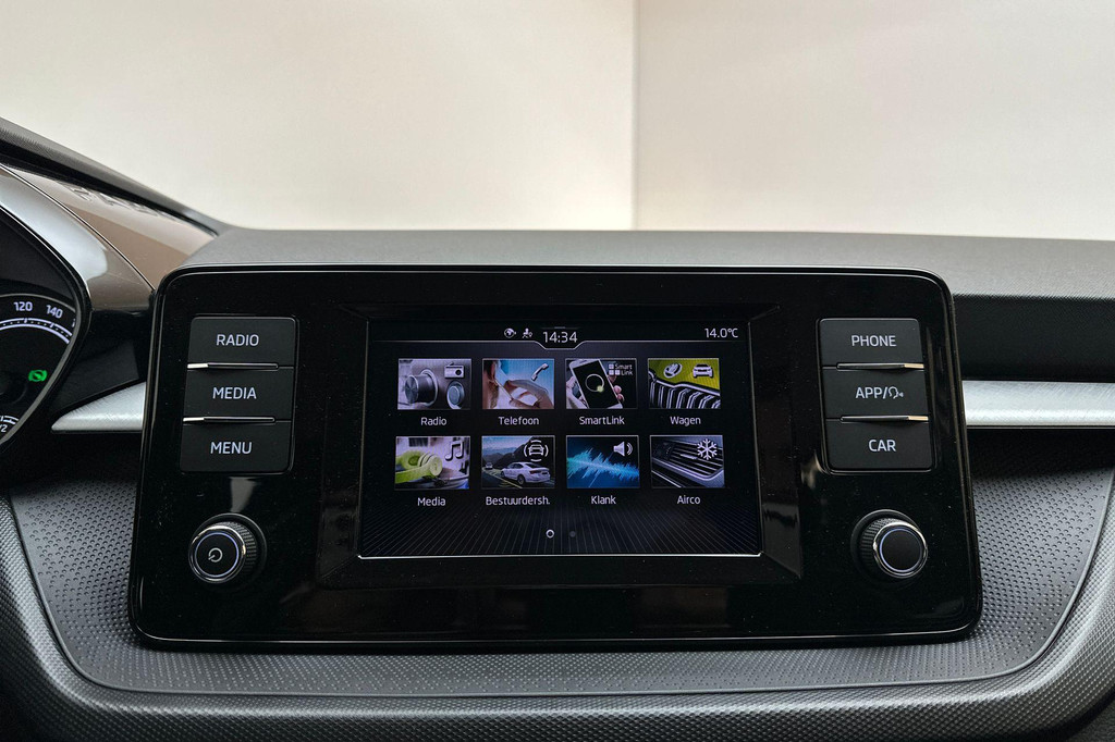 ŠKODA Fabia (T725RK) met abonnement