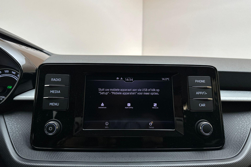 ŠKODA Fabia (T725RK) met abonnement