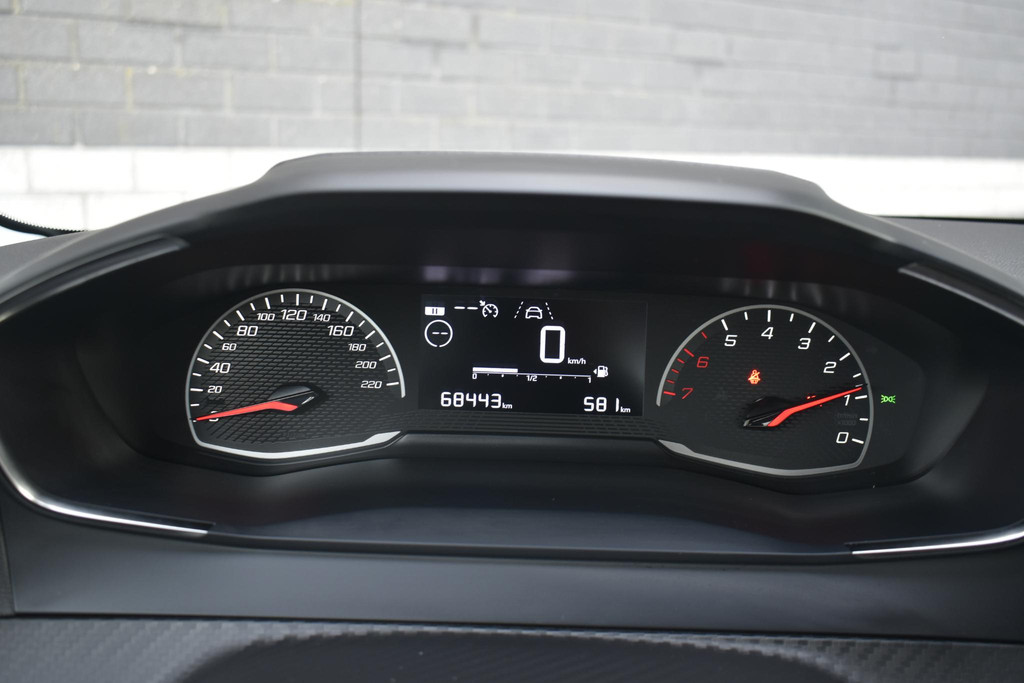 Peugeot 208 (S963XH) met abonnement