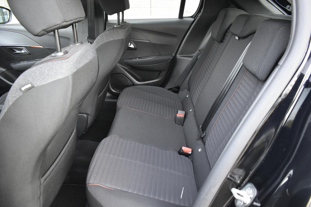 Peugeot 208 (S963XH) met abonnement