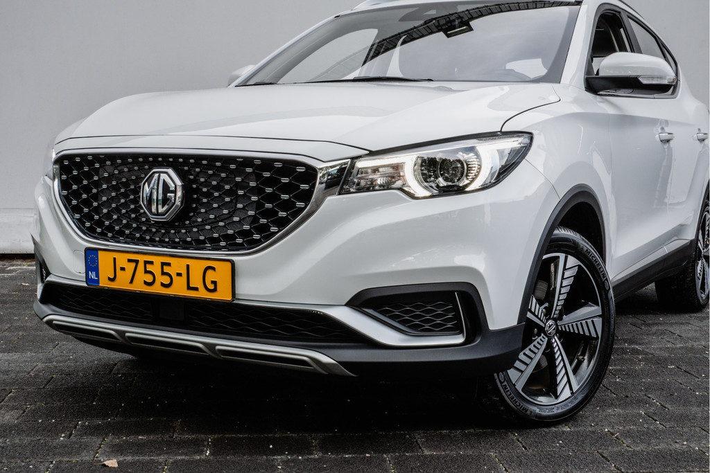MG ZS-EV (J755LG) met abonnement