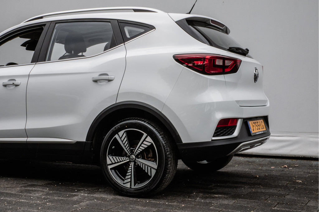 MG ZS-EV (J755LG) met abonnement