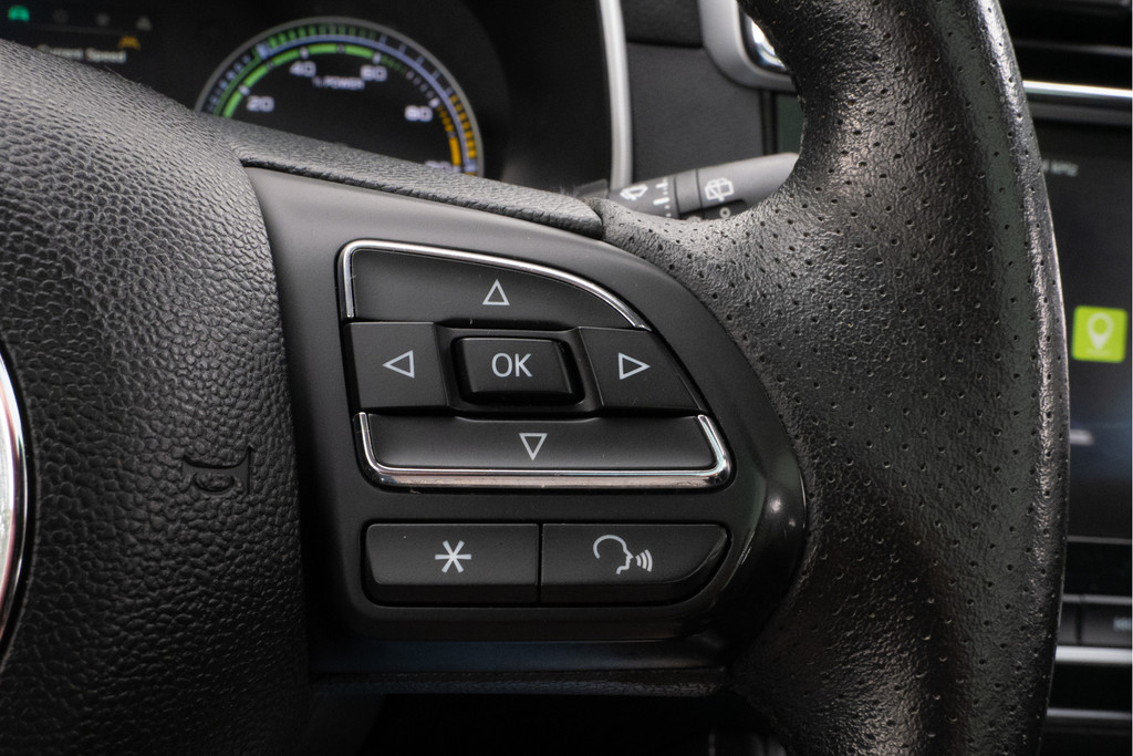 MG ZS-EV (J755LG) met abonnement