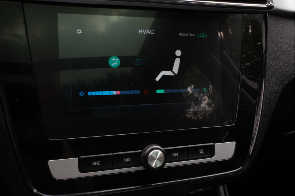 MG ZS-EV (J755LG) met abonnement